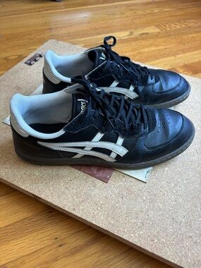 asics skyhand og men 9.5